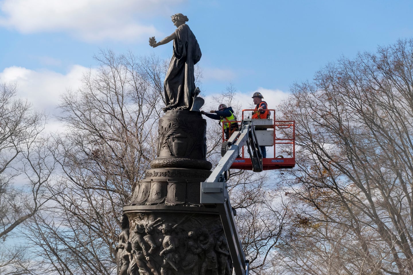 Arlington Confederate memorial